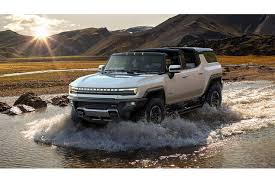 There will be an suv version of the hummer ev built on the same bt1 electric truck platform. 1i6zfdnlvw0i1m