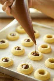 Dah siap pipe nutella pastu hiaskan. Resepi Masakan Nutella Cookies Pot Bahan Bahan Bahan Facebook