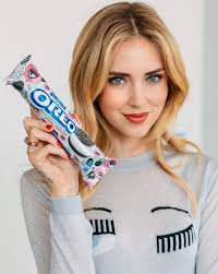 The chiara ferragni collection logo has been apparently inspired by the personal style and appearance of chiara ferragni. Chiara Ferragni X Oreo Collab Bello Mag