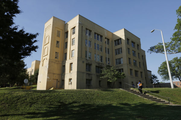 Photo of the main building of the hospital.