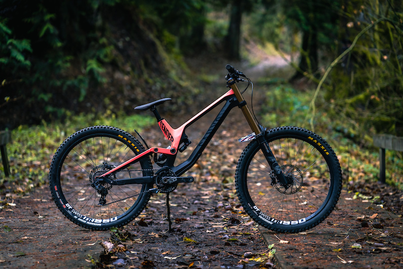 2020 Canyon Sender CF 9.0 size Medium For Sale