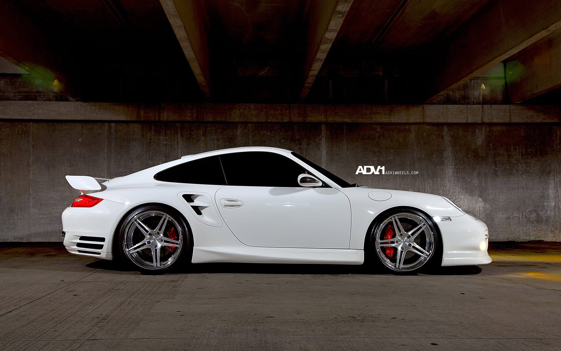 997TT on ADV05DC Wheels