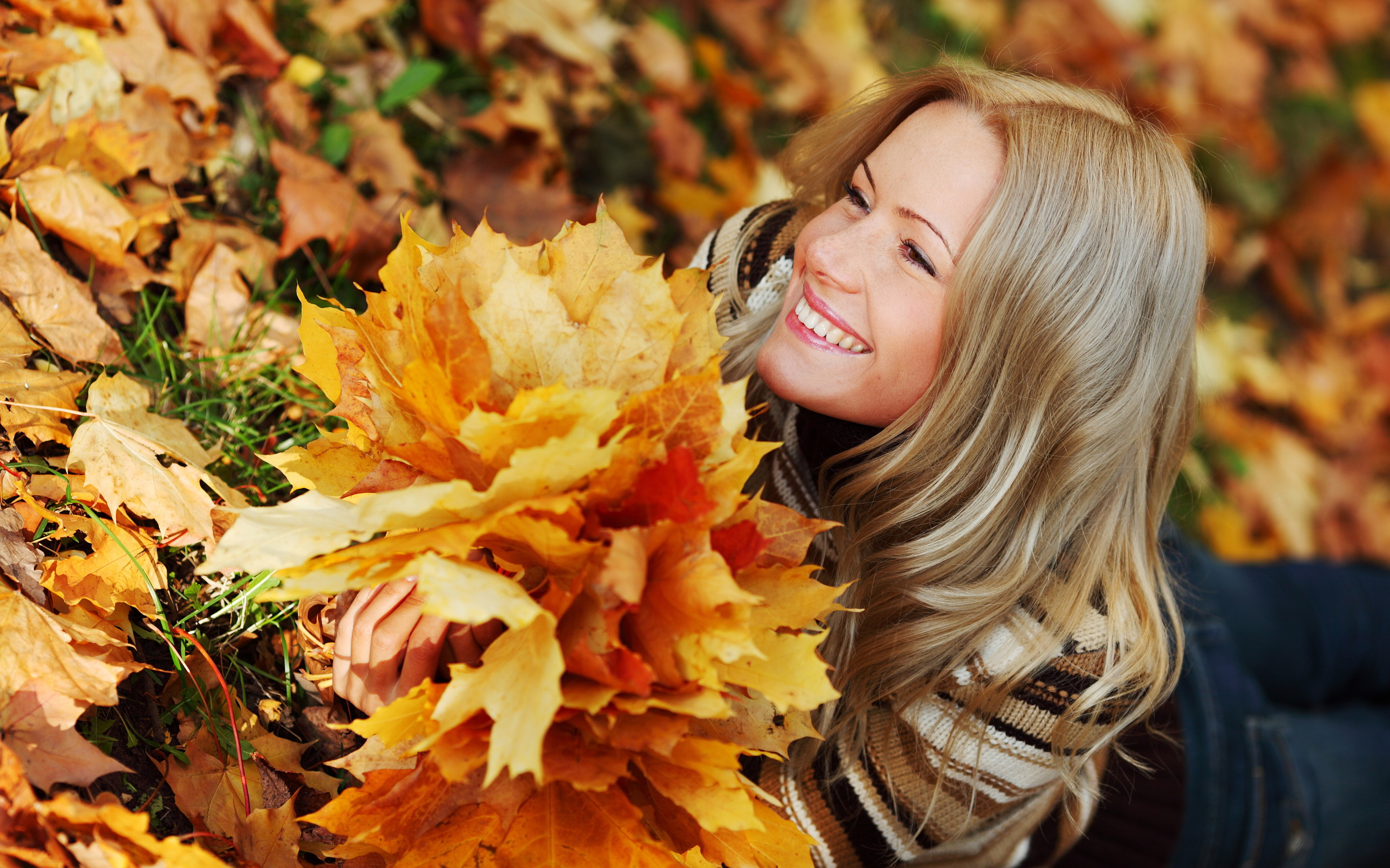 Girl autumn leaves