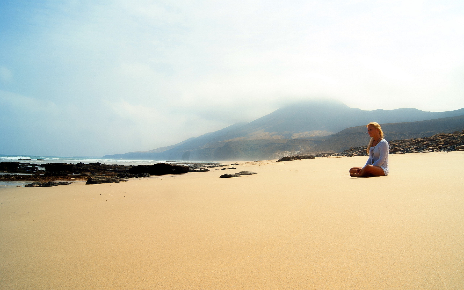 Girl enjoy beach