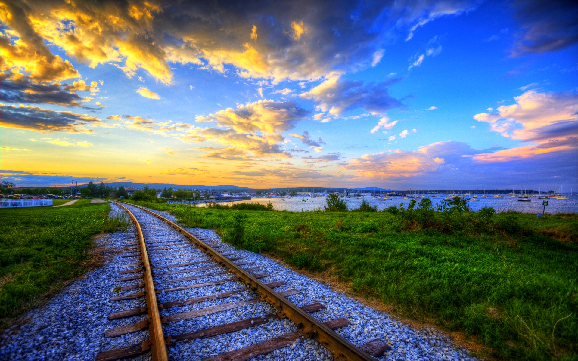 Train Track Wallpaper HD