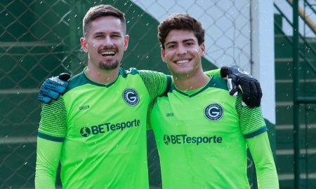 Murilo Carvalho ao lado de Tadeu, no Goiás (Foto: Divulgação)