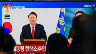 Seúl emite una orden de detención contra el presidente  Yoon Suk-yeol por imponer la ley marcial en Corea del Sur