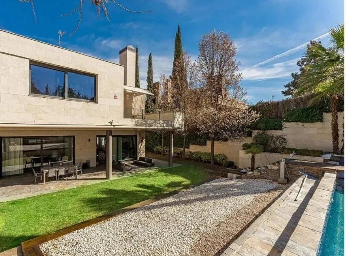 Una de las casas más caras en venta en Barcelona, en el barrio de Pedralbes, a 21 millones de euros.