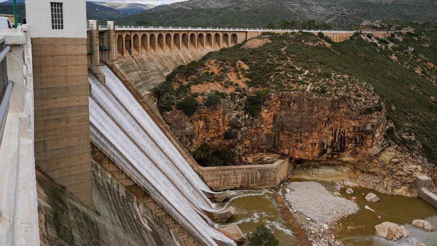 Los embalses del Túria vuelven a estar a más de la mitad de su capacidad tras 8 meses