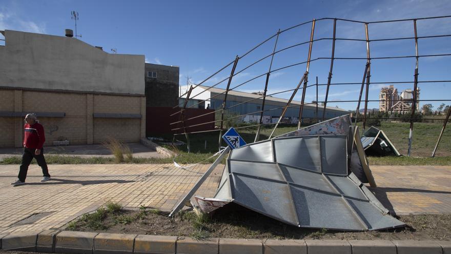 Daños por las fuertes rachas de viento en El Camp de Morvedre