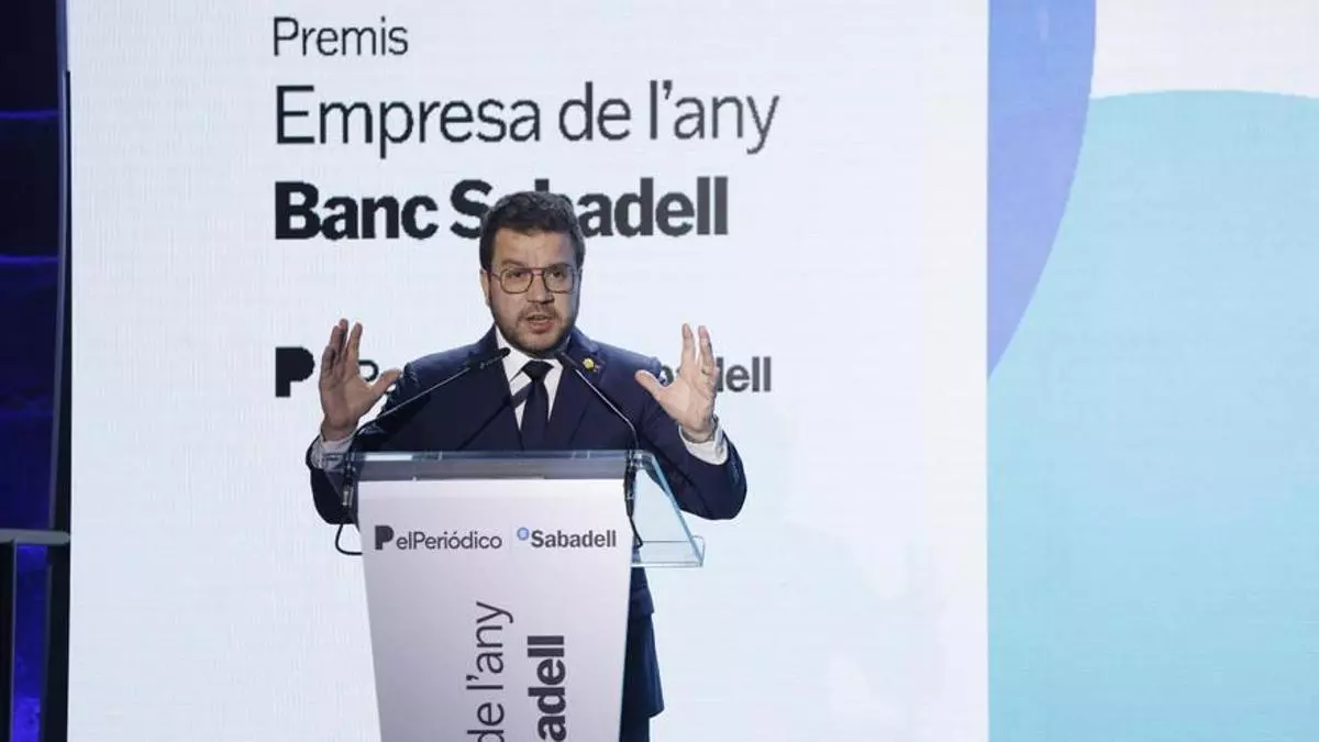 Aragonès reclama ante los empresarios mantener la autoestima