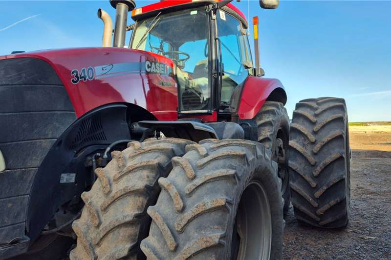 [make] Tractors in South Africa on AgriMag Marketplace