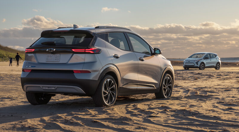 2022 Chevrolet Bolt EUV and EV