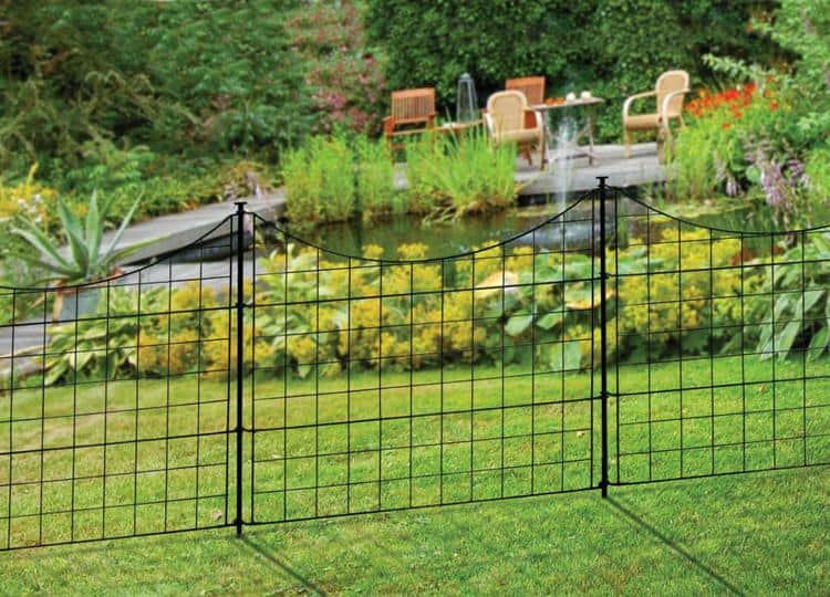 Zippity metal fencing