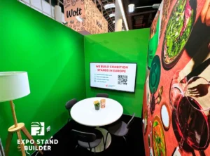 SUSTAINABLE EXHIBITION STAND FOR SOCIALLY RESPONSIBLE COMPANY 21