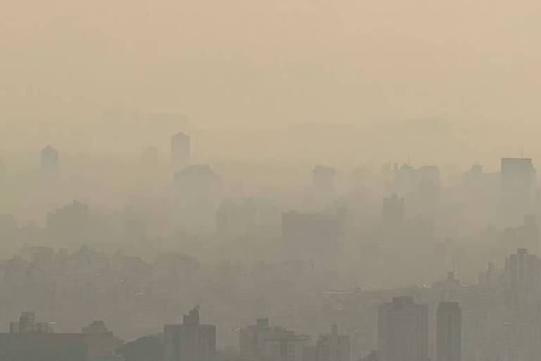 Belo Horizonte sofre com queimadas e nuvem de fumaça