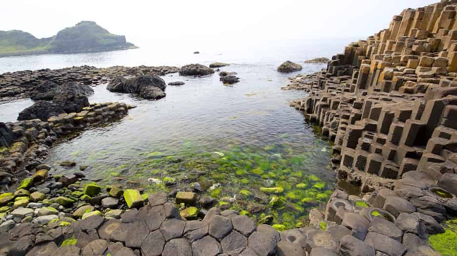 Giants Causeway - Factins