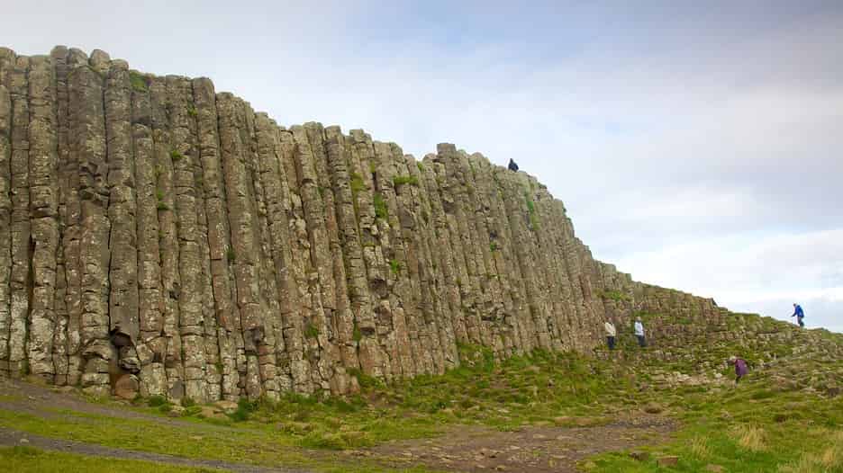 Giants Causeway - Factins