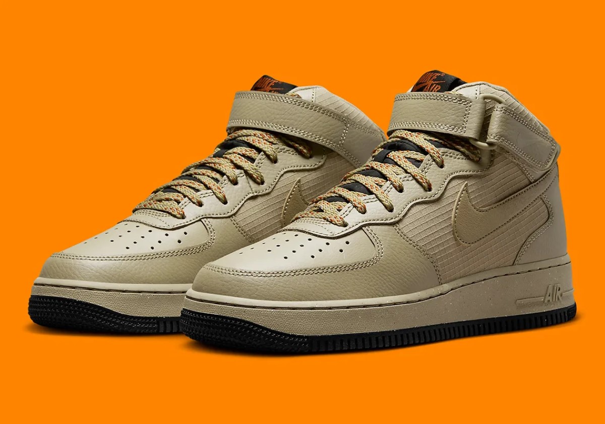 Winter 2023 welcomes the Nike Air Force 1 Mid's chilly rendition