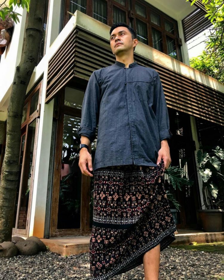 sarung batik garuda nusantara