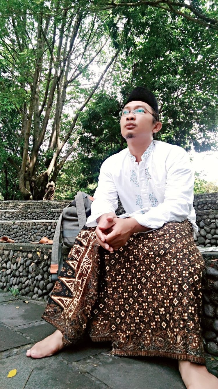 sarung batik gunungan