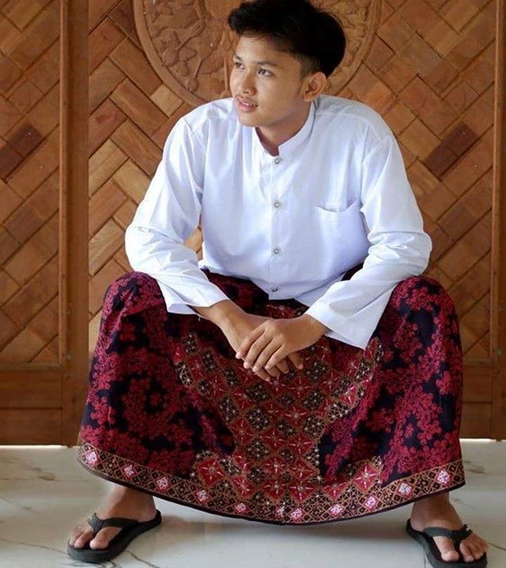 sarung batik bukalapak