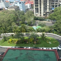 Photo taken at Hilton Colombo by ಅBee G. on 1/4/2025