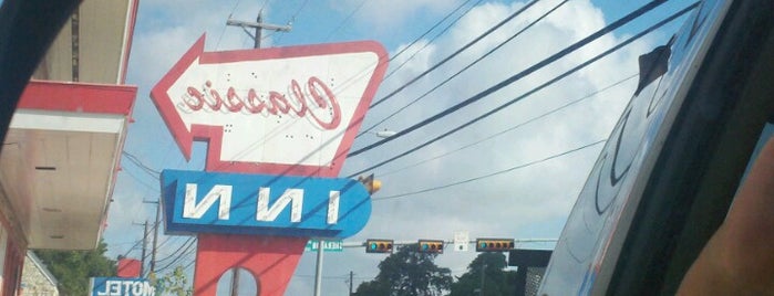 Classic Inn Motel is one of Texas Vintage Signs.