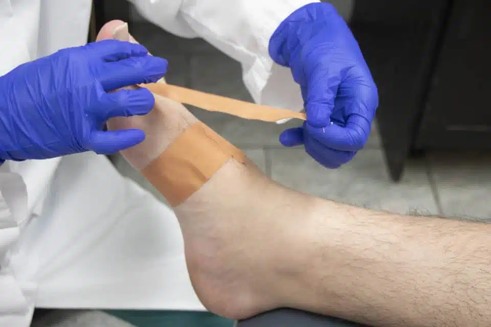 taping feet for sports