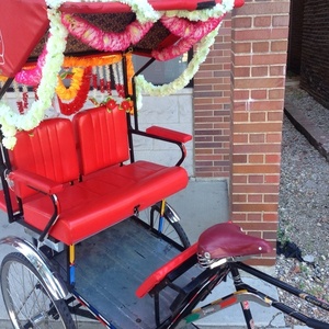 2010 KW of India Pedicab or Rickshaw  Black and Red