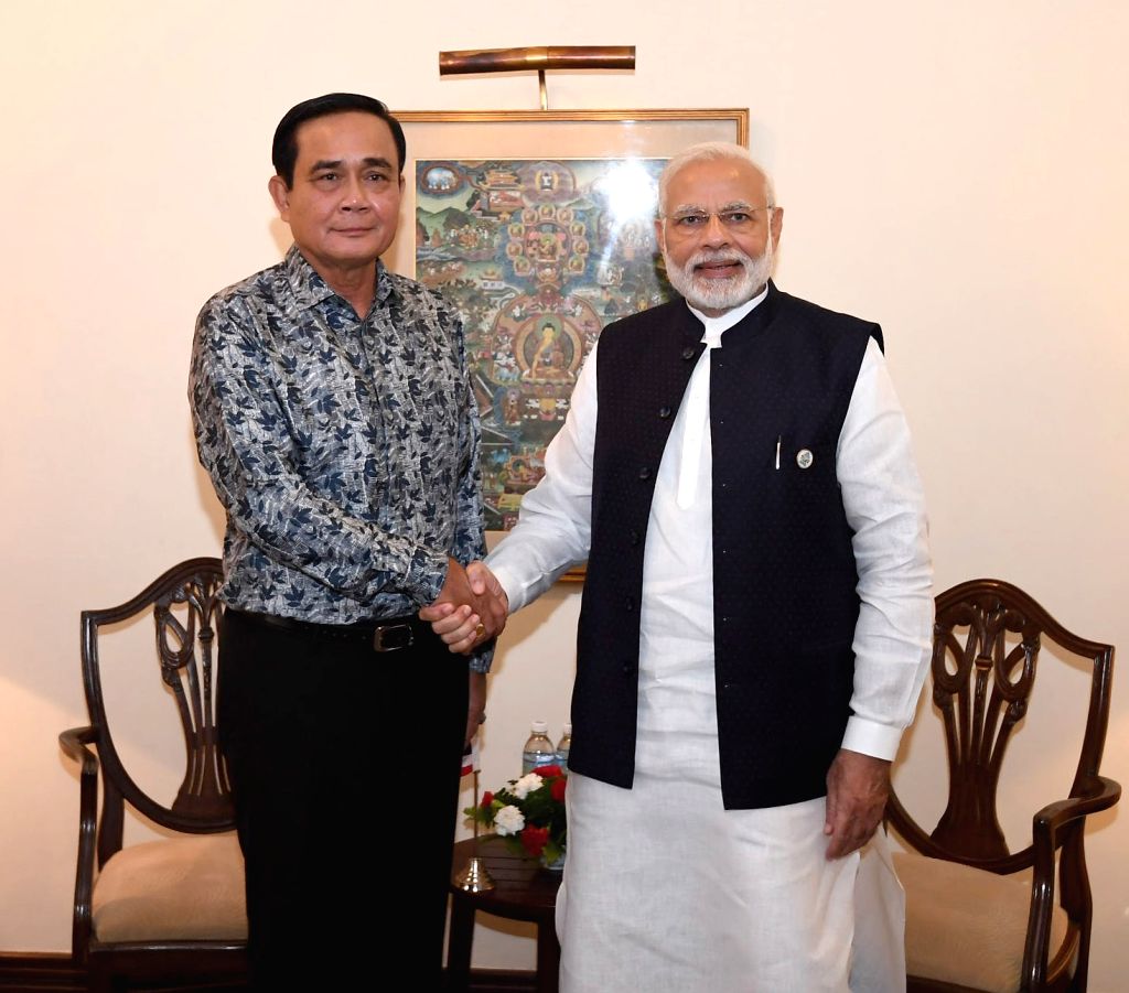 Kathmandu (Nepal): Modi meets ThaiPM