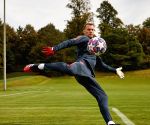 FC Bayern announce contract extension for goalkeeper Manuel Neuer till 2026