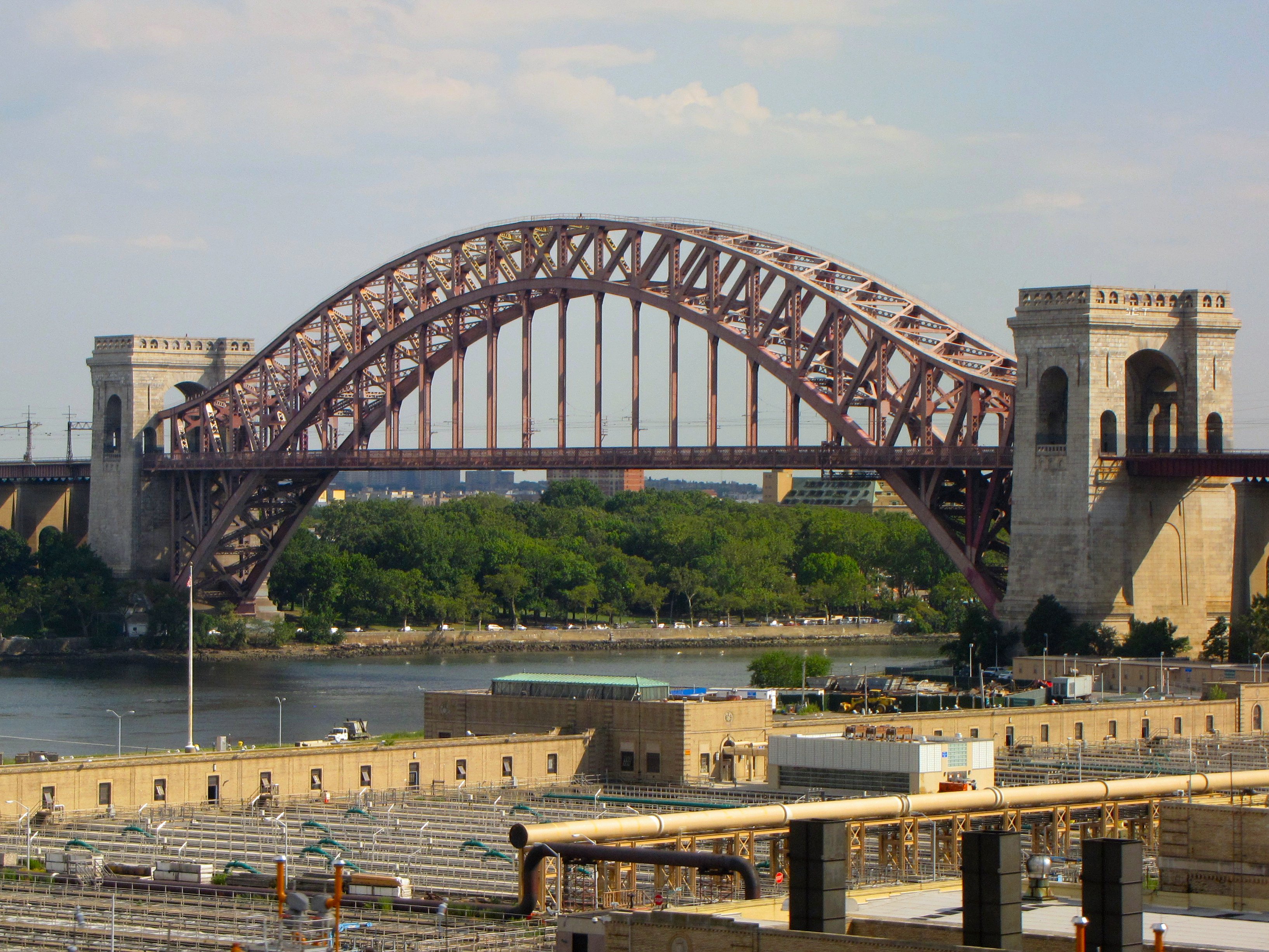 The Schumin Web » Hell’s Gate Bridge