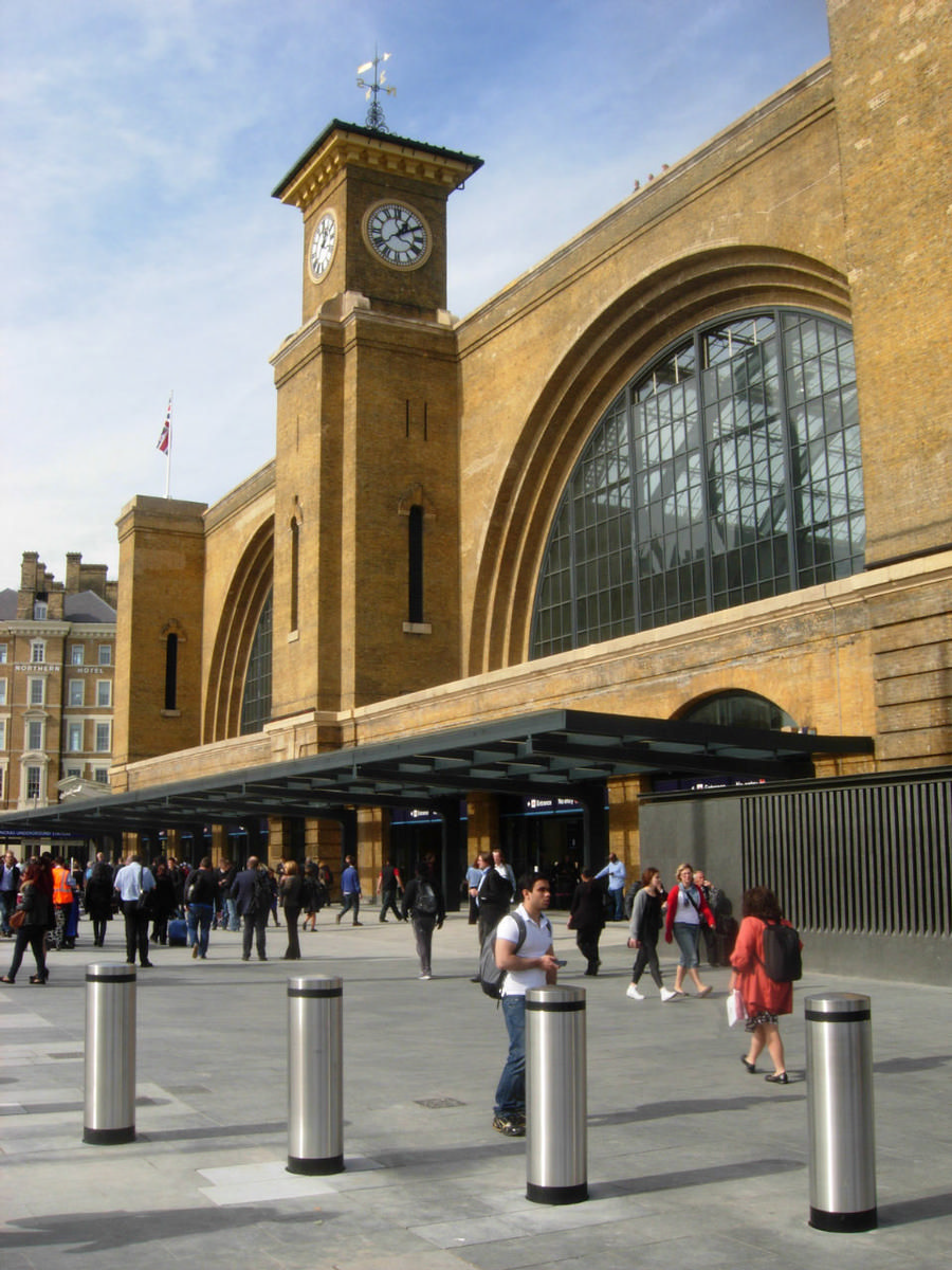 Turmă combinaţie ru kings cross to camden politie deschidere Anzai