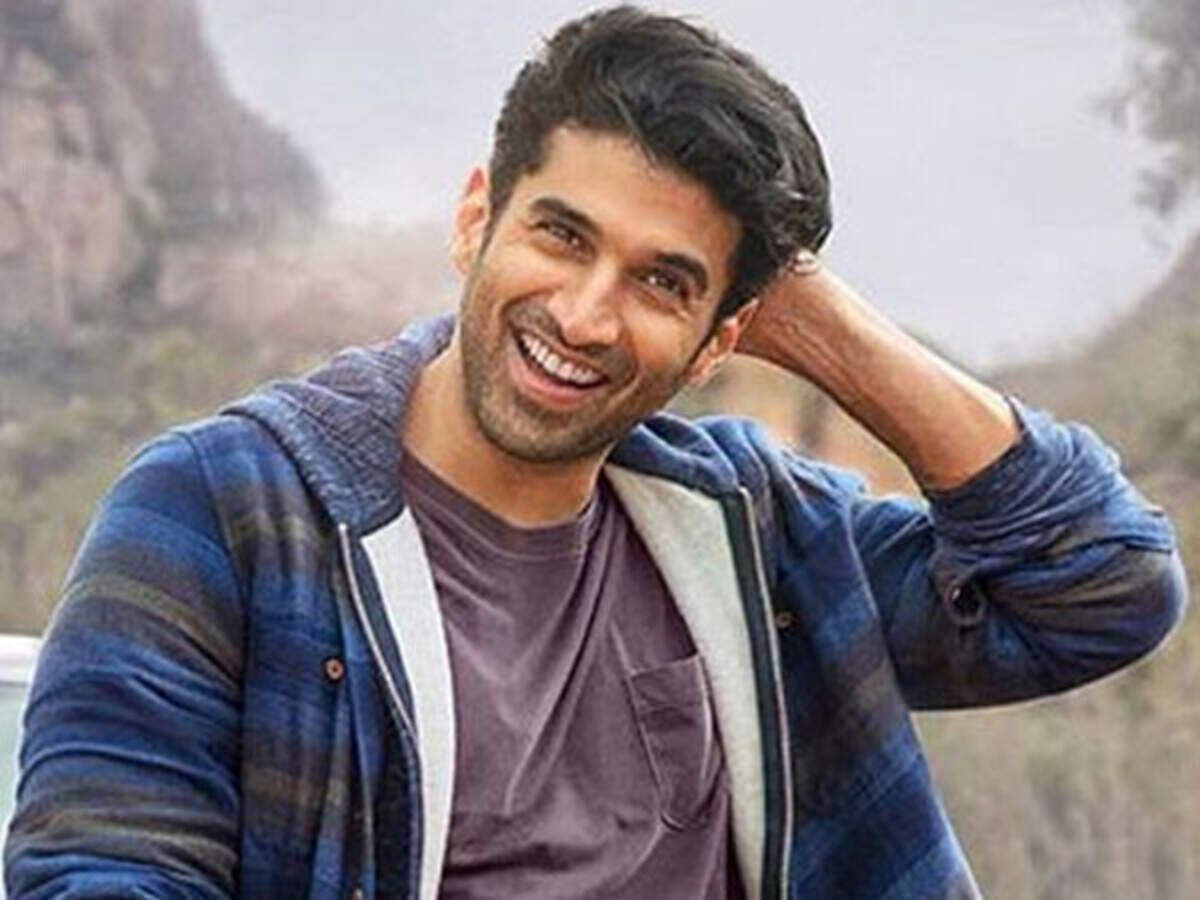 Aditya Roy Kapur Reacts To The Hate On Sadak 2 | Filmfare.com