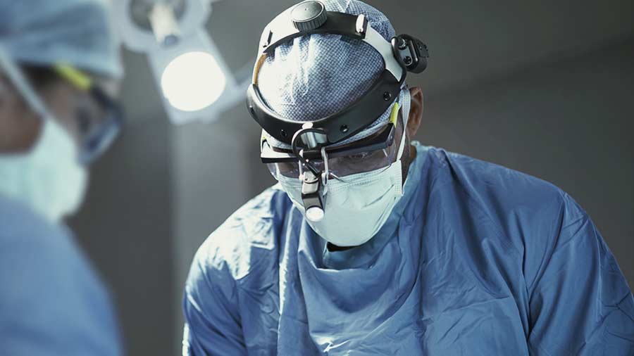 surgeon_helmet