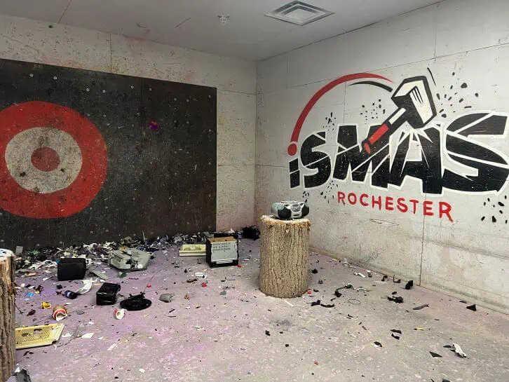 ismash rochester rage room