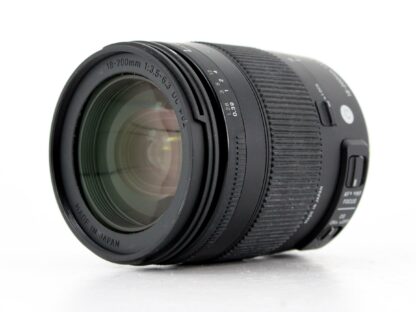 Sigma 18-200mm f/3.5-6.3 OS HSM DC 'C' Contemporary Canon EF-S Fit Lens - Image 2