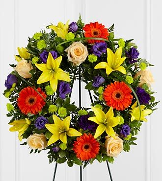 Radiant Remembrance Wreath - S40-4531