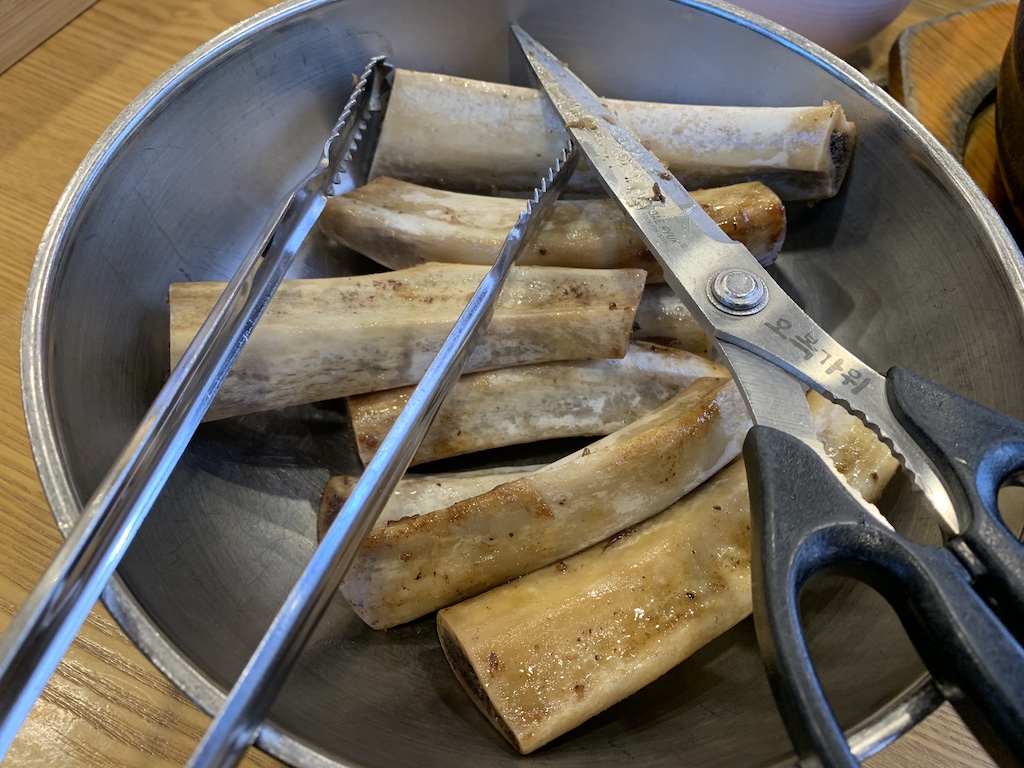 a group of kitchen utensils