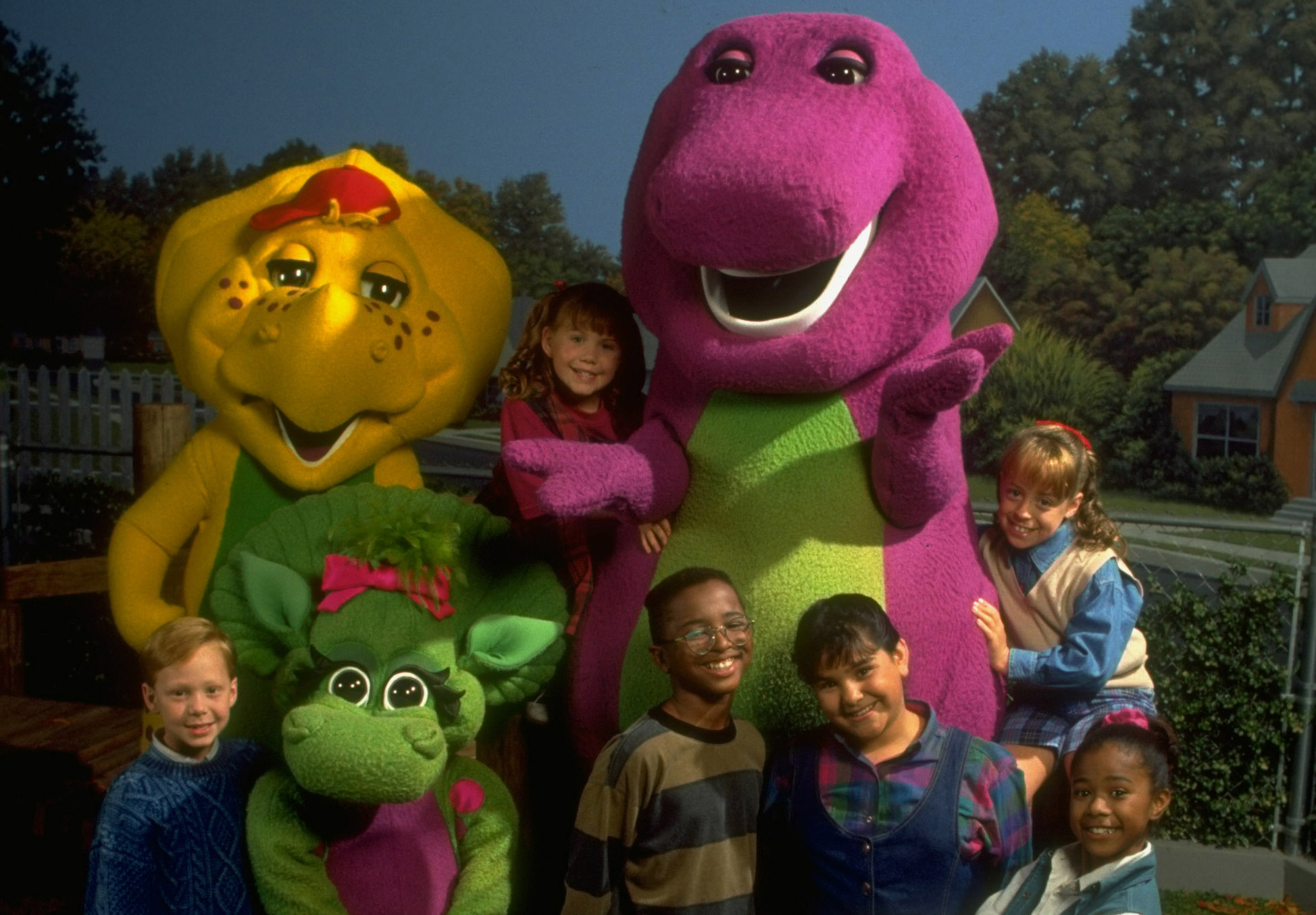 New docuseries exposes dark side of “Barney & Friends” - FM96