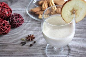 Wintry Spiced Baked Apple Smoothie: for Breakfast or Dessert