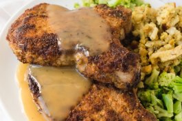 Breaded Pork Chops with Gravy