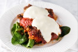 20-Minute Spinach Chicken Parm