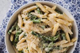 Asparagus Pasta with Cauliflower Alfredo Sauce