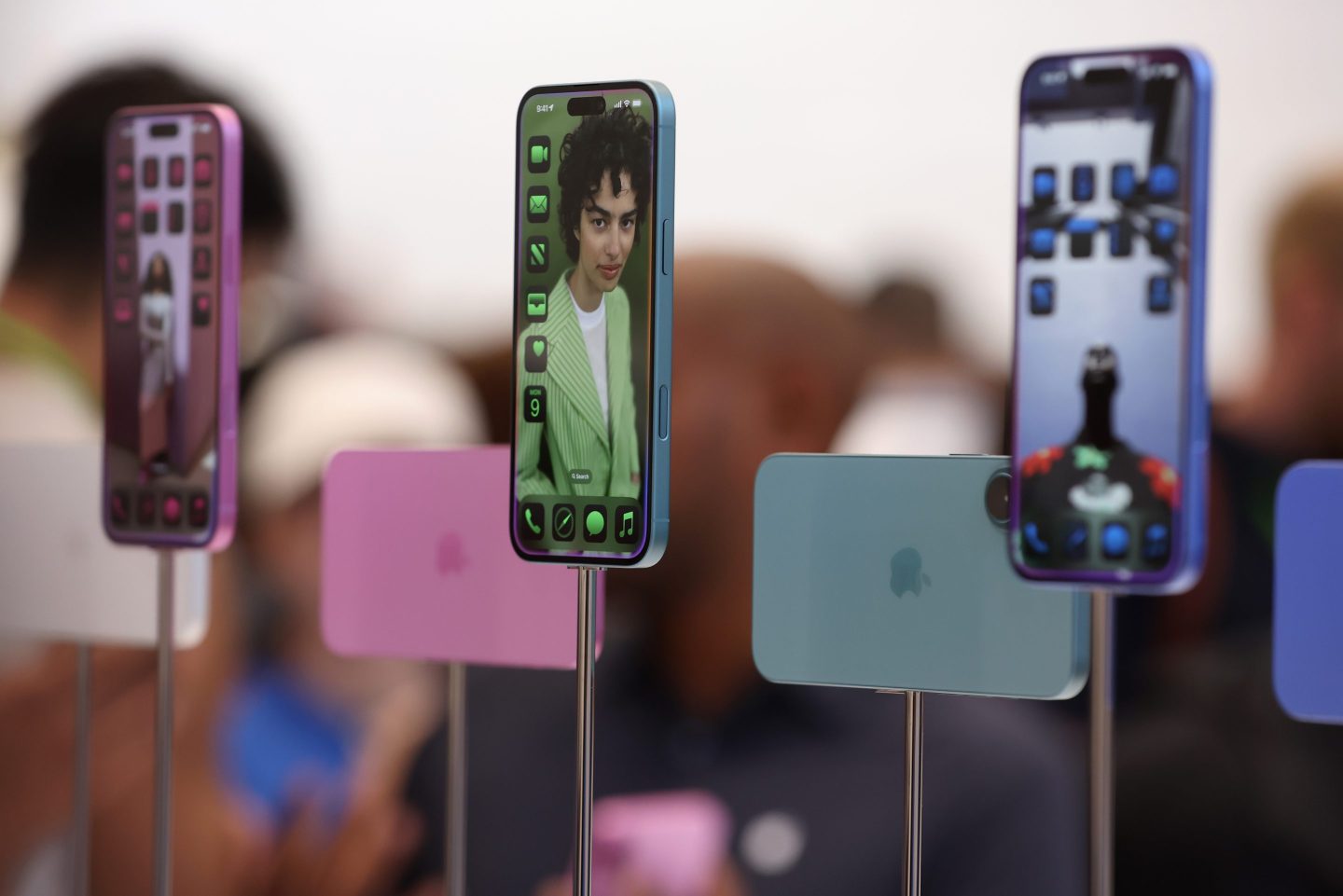 CUPERTINO, CALIFORNIA &#8211; SEPTEMBER 09: The new iPhone 16 Pro Max is displayed during an Apple special event at Apple headquarters on September 09, 2024 in Cupertino, California. Apple held an event to showcase the new iPhone 16, Airpods and Apple Watch models. (Photo by Justin Sullivan/Getty Images)