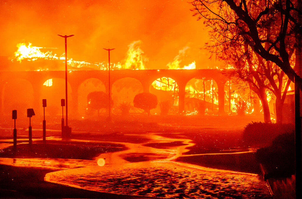 The Pasadena Jewish Temple and Center burns during the wildfire in Pasadena, California on January 7.