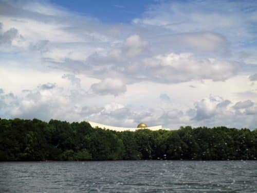 Borneo brunei bandar segi begawan from river