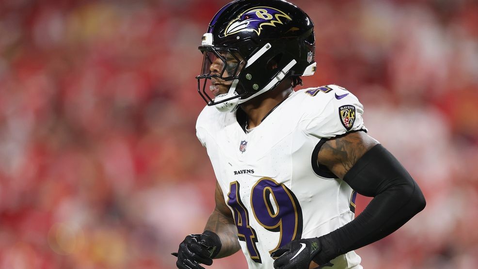 Image for story: Ravens losing inside linebackers Malik Harrison (PIT) and Chris Board (NYG) to free agency