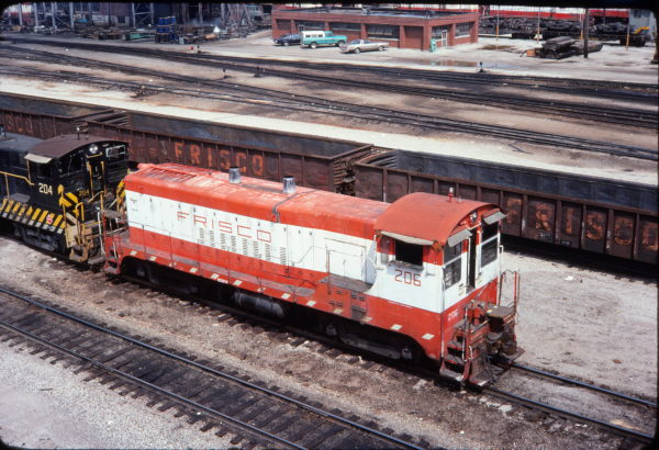 VO-1000m 206 at Springfield, Missouri in August 1977